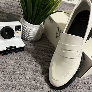 Memory foam loafers shoes for women. Size 8.5 ❤️❤️